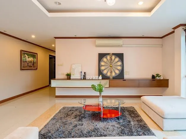 Phoenix 1 Centre Apartment *